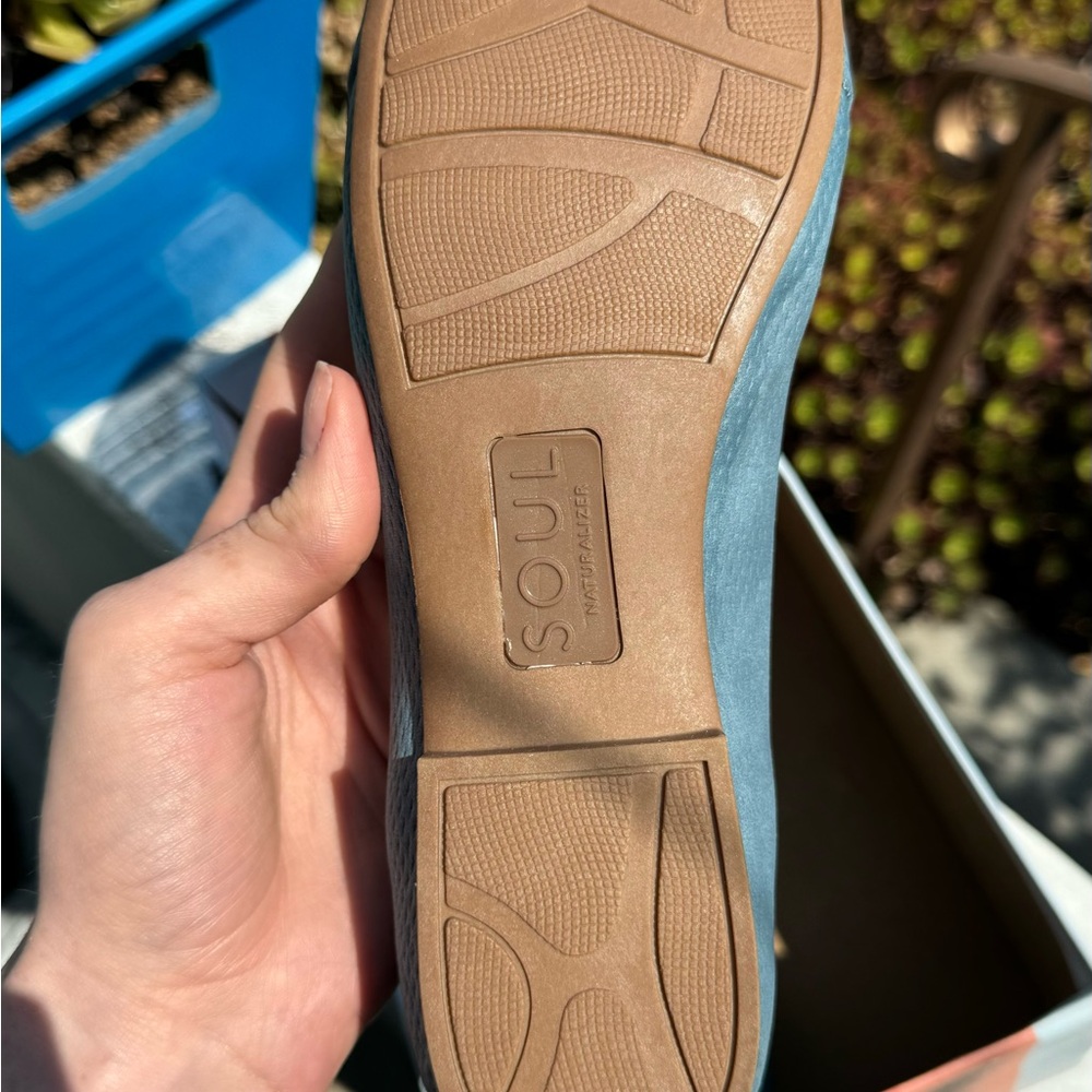Soul naturalizer business casual slip on shoe in blue - Picture 3 of 7